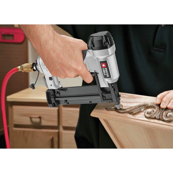 Porter-Cable PCFP3KIT 3-Piece Nailer and 0.8 HP 6 Gallon Oil-Free Pancake Air Compressor Combo Kit - Image 8