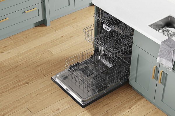 Whirlpool - 24" Top Control Built-In Dishwasher with Stainless Steel Tub, Large Capacity & 3rd Rack, 47 dBA - Black stainless steel - Image 25