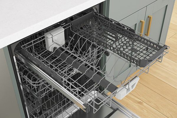 Whirlpool - 24" Top Control Built-In Dishwasher with Stainless Steel Tub, Large Capacity & 3rd Rack, 47 dBA - Stainless steel - Image 18