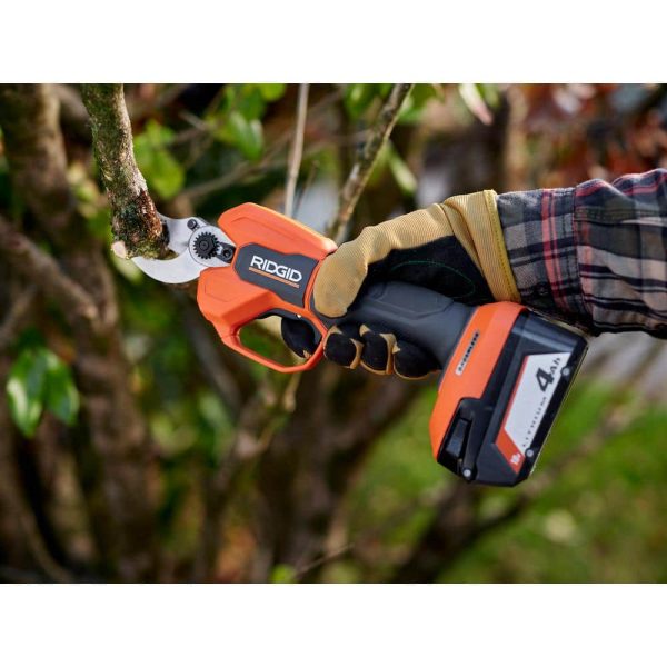 18V Brushless Cordless Battery Pruner with 2.0 Ah Battery and Charger R01301K - Image 9