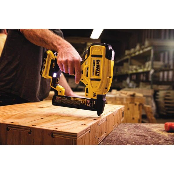 20V MAX XR Lithium-Ion Cordless 18-Gauge Narrow Crown Stapler (Tool Only) DCN681B - Image 5