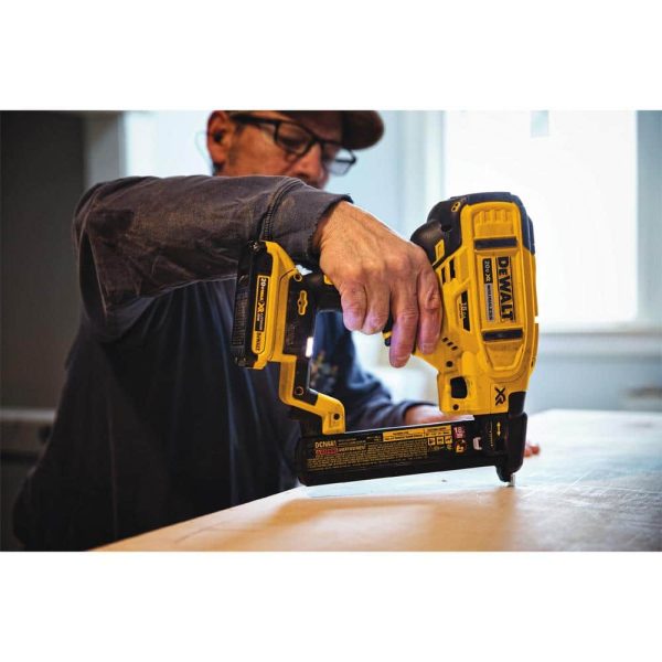 20V MAX XR Lithium-Ion Cordless 18-Gauge Narrow Crown Stapler (Tool Only) DCN681B - Image 3