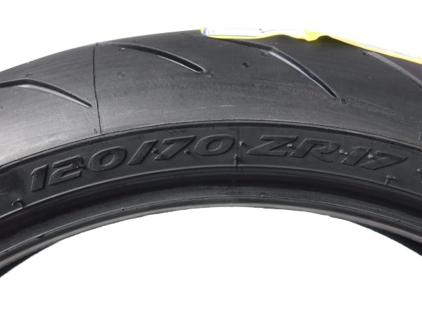 Pirelli Diablo Rosso III 120/70ZR17 Front & 240/45 ZR17 Rear Tire with Keychain - Image 4